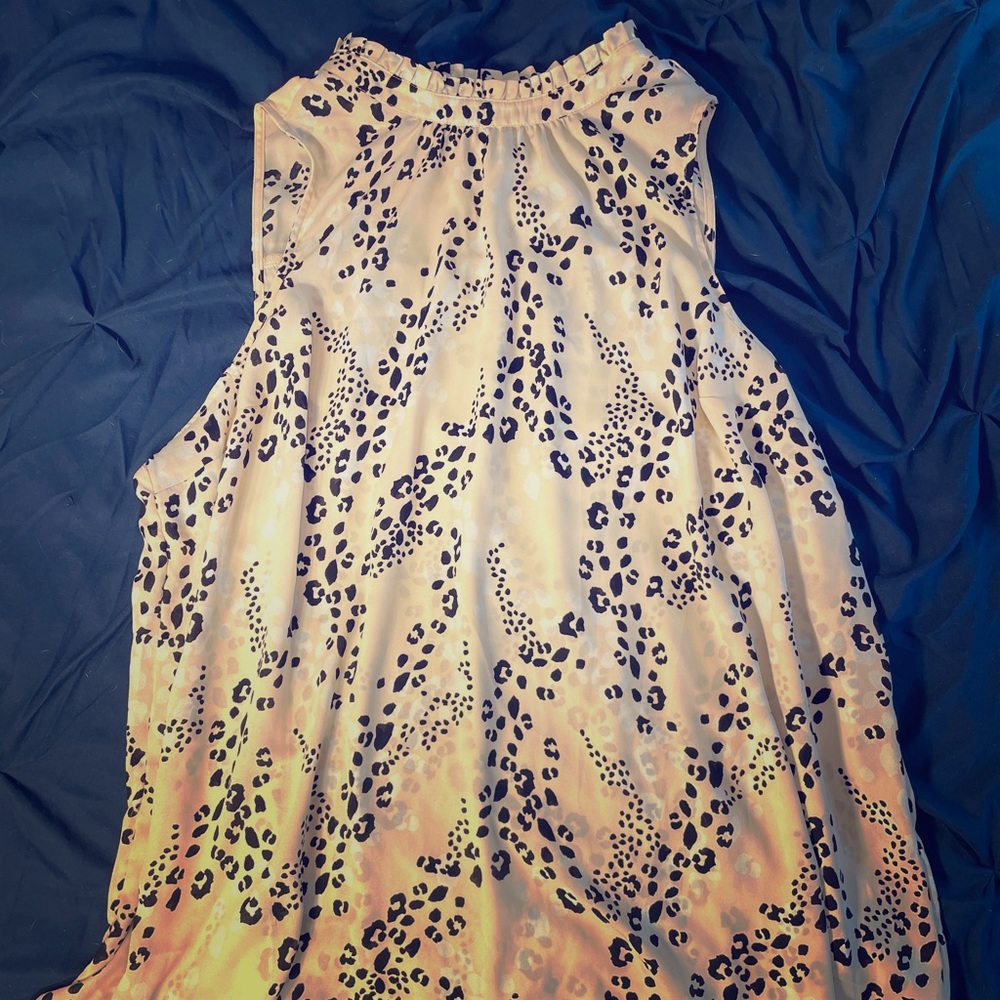 Torrid Blush Leopard Mock Neck Tank (Sz: 3)